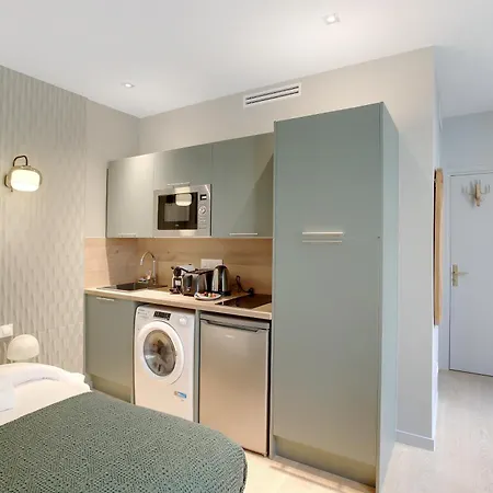 Elegant Climatise - * Neuilly-sur-Seine